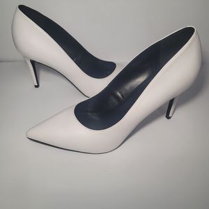 Marc Fisher White Pumps